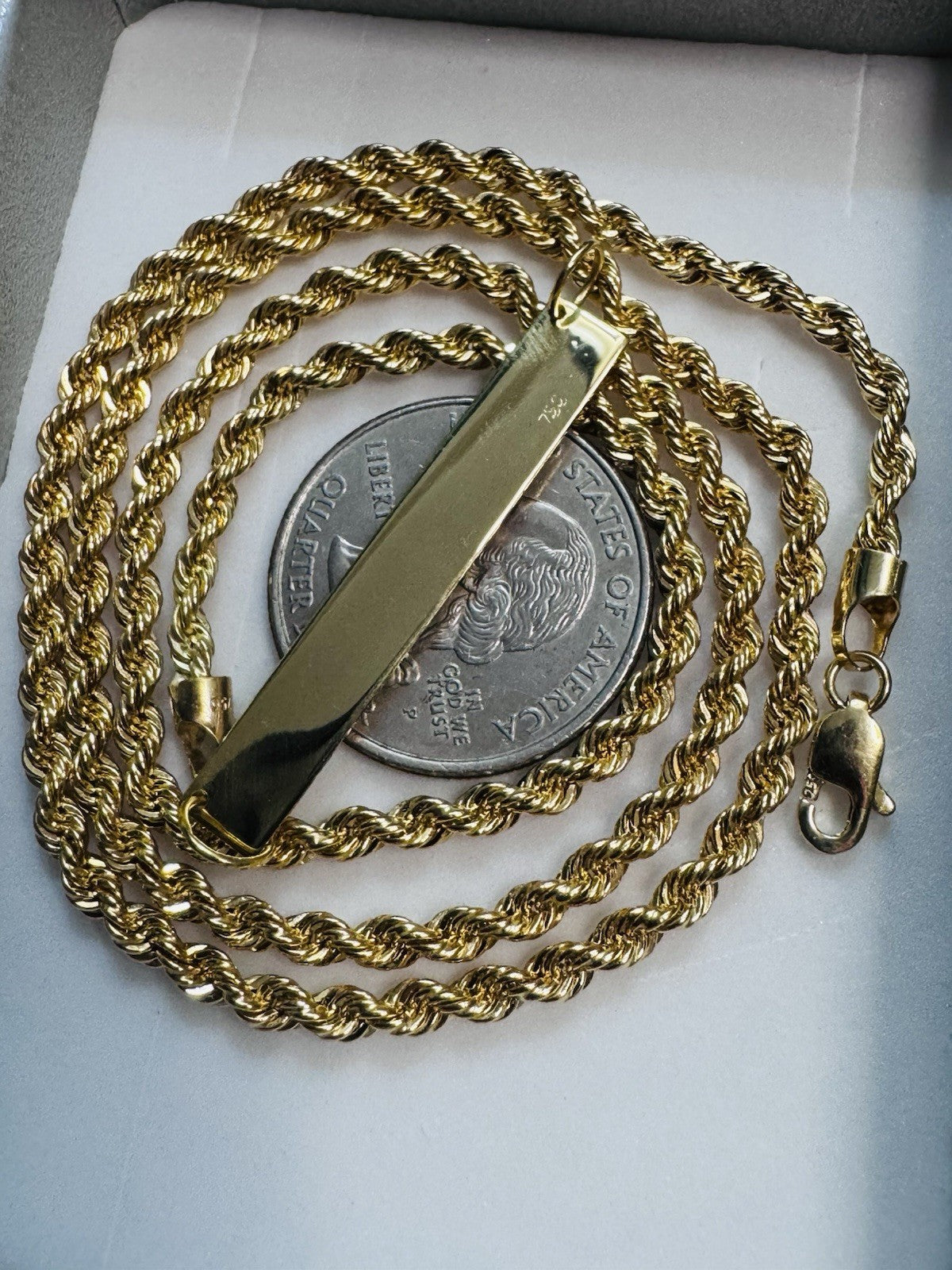 7995643