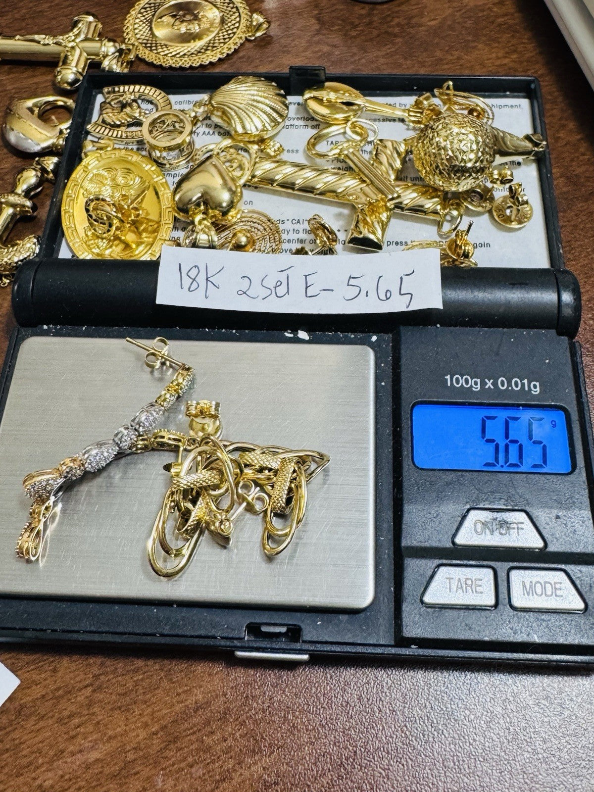 6998935