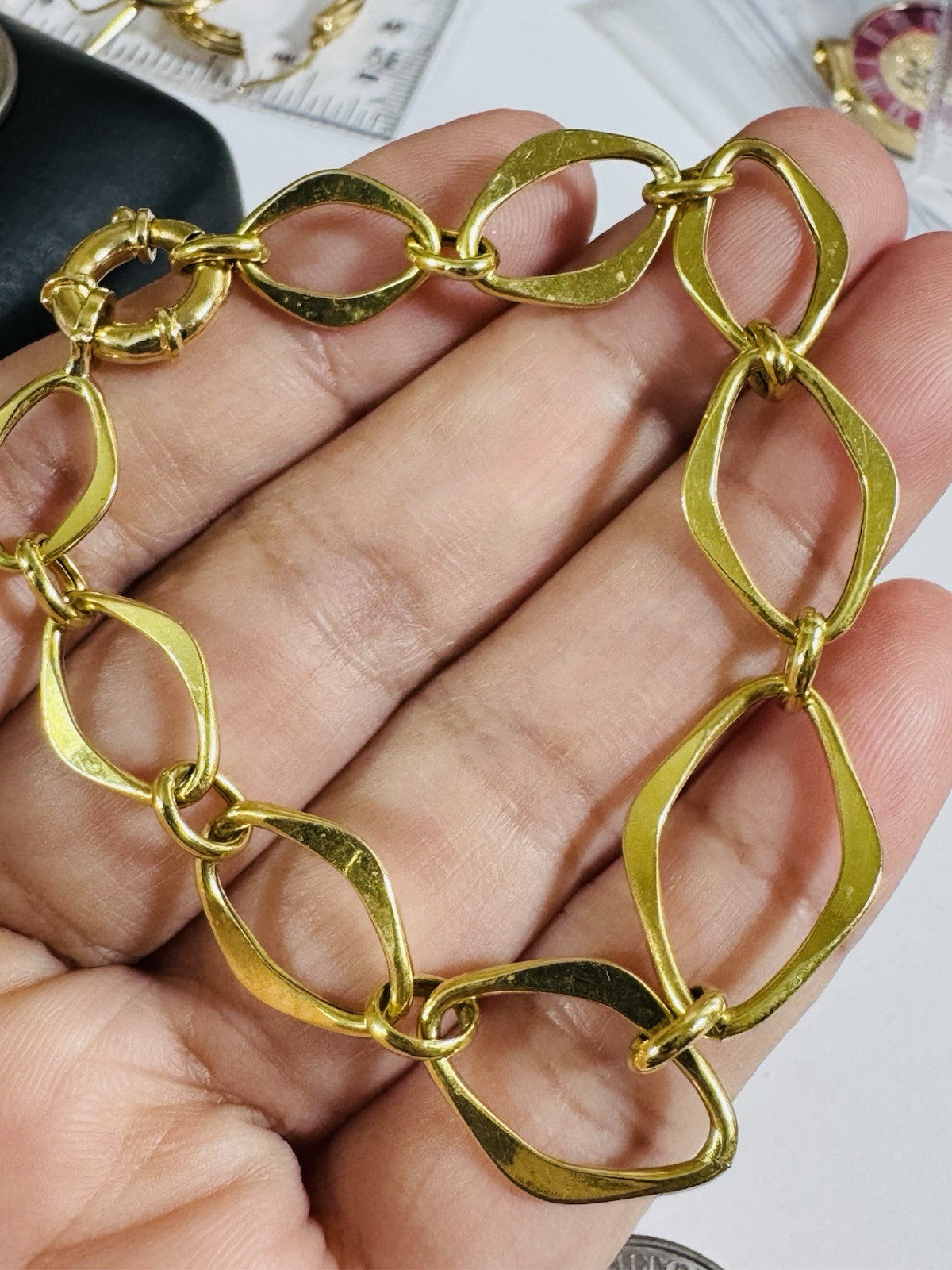 8989282
