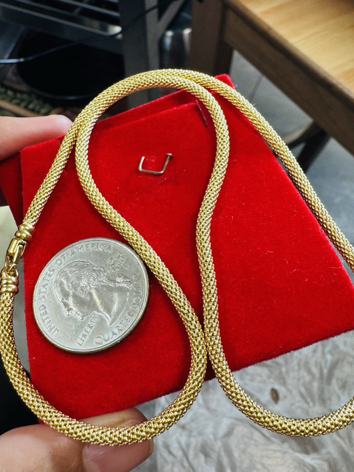 7639498