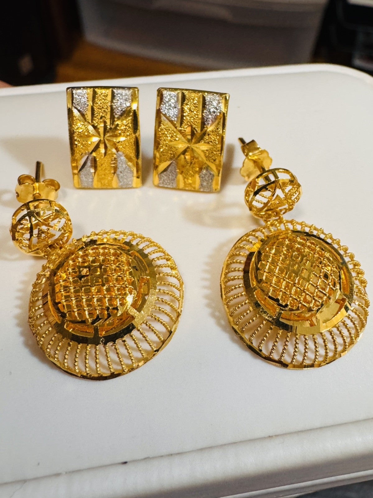 9013094