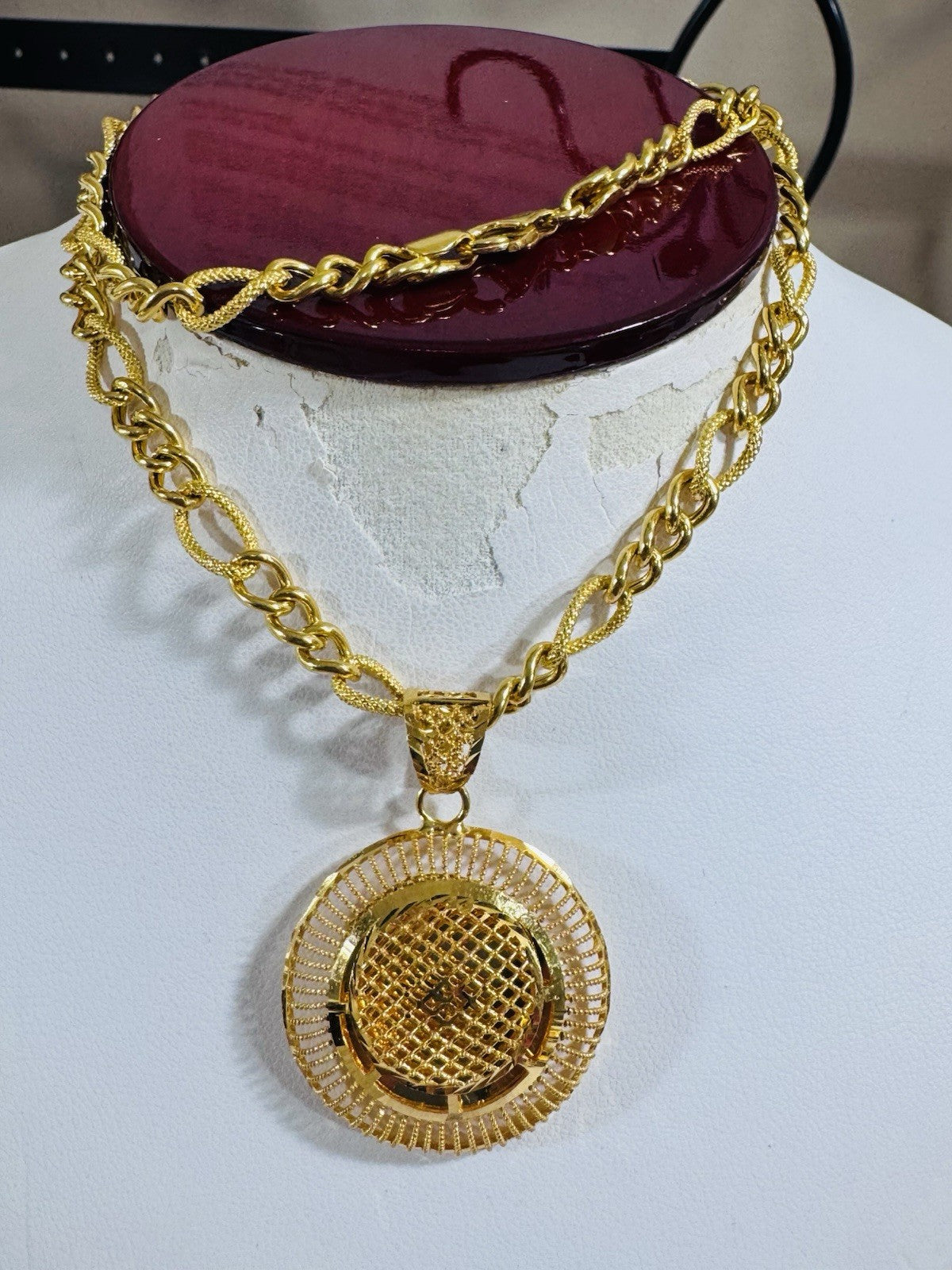 8989234