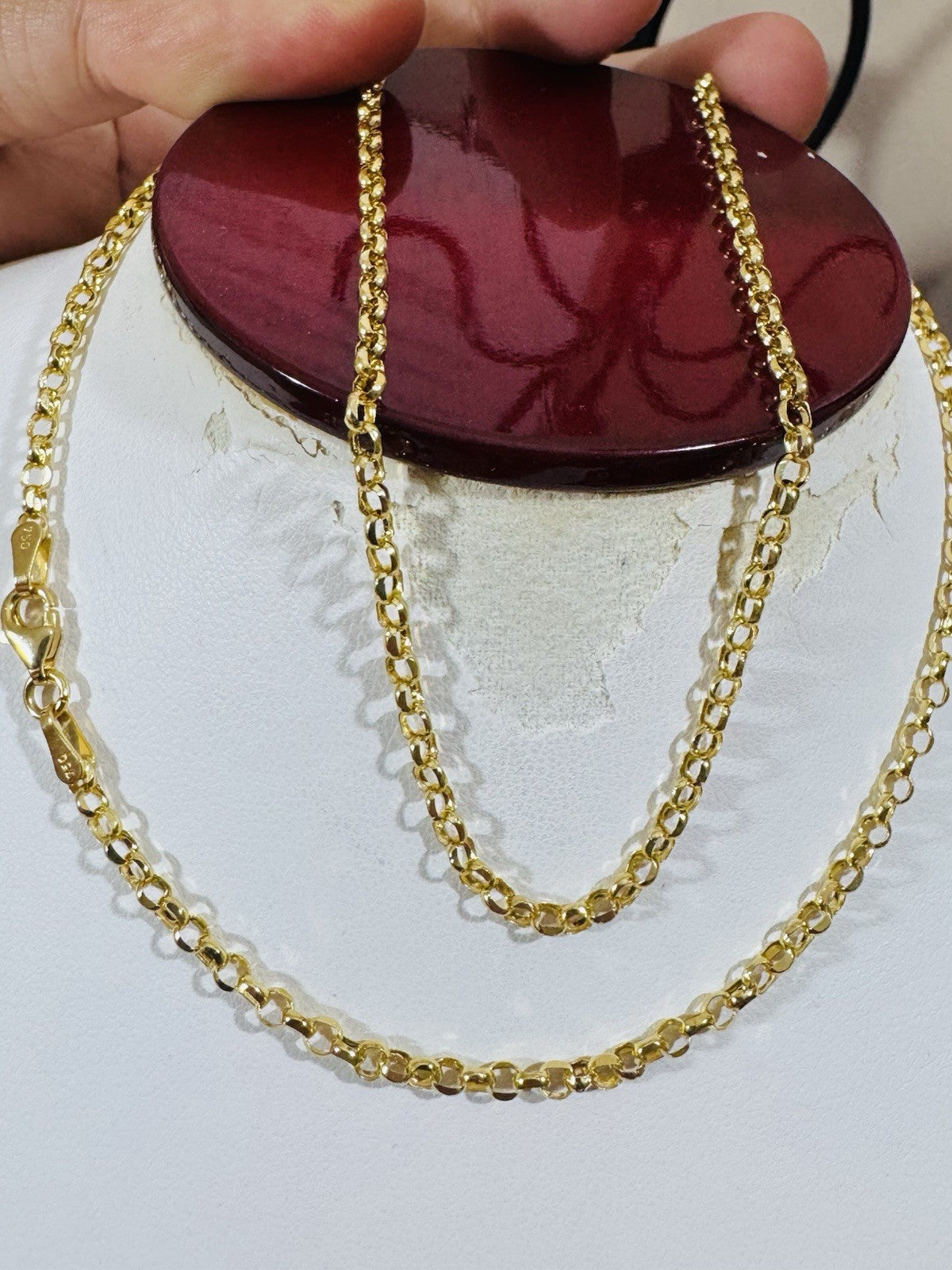 8990761