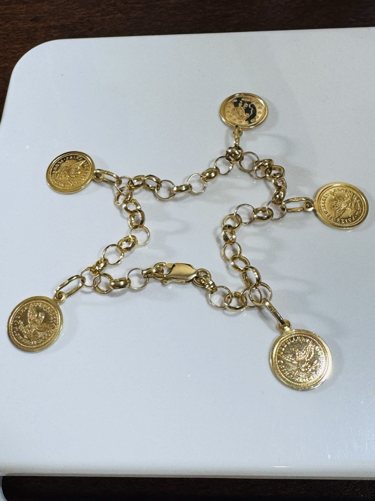 7981560