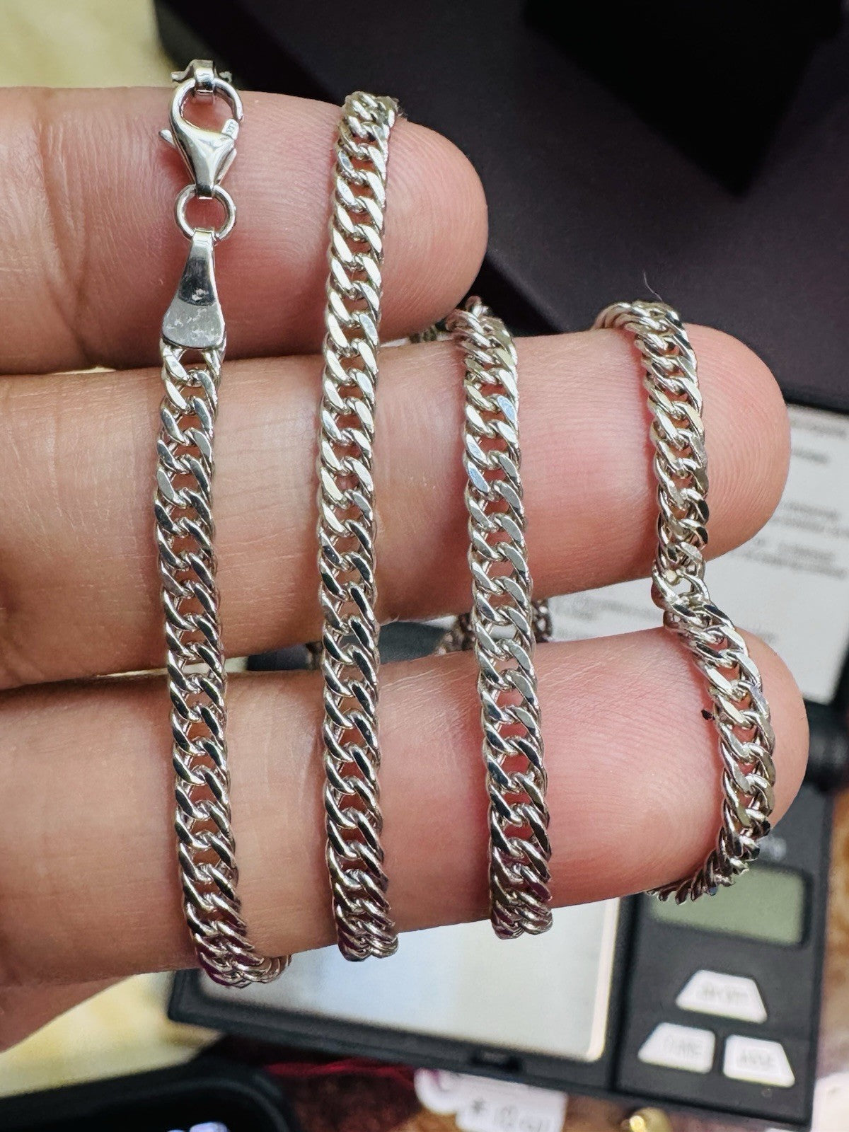 7995629