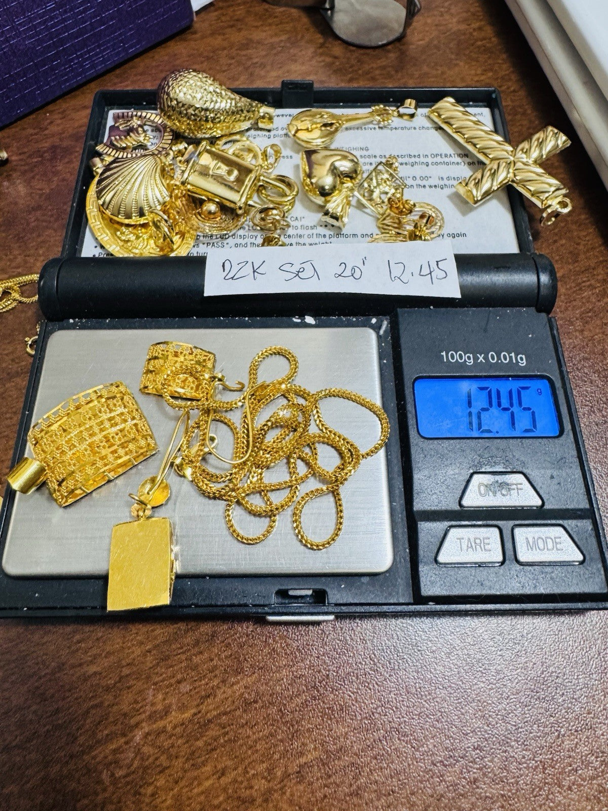 7098766