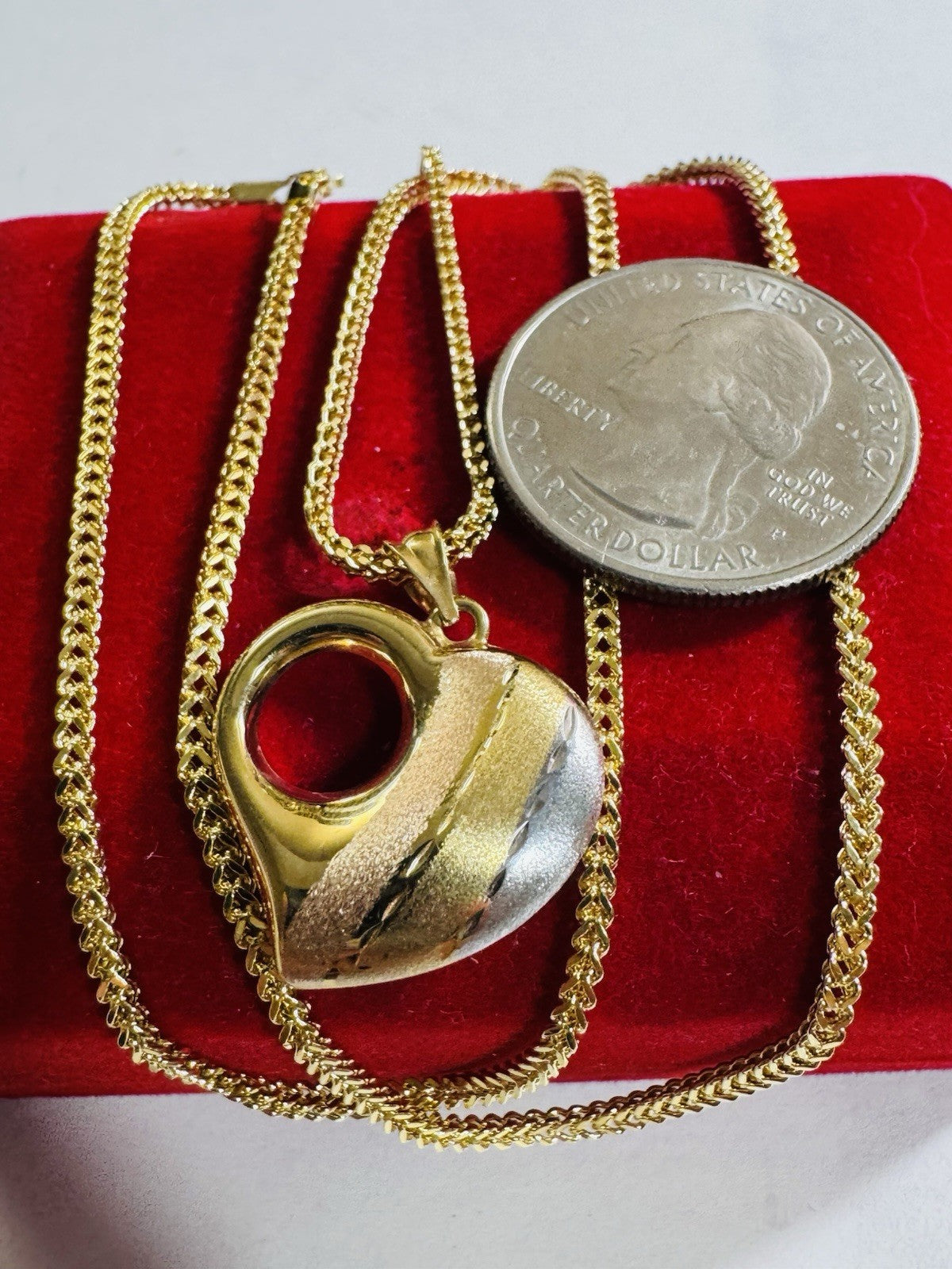 7565060