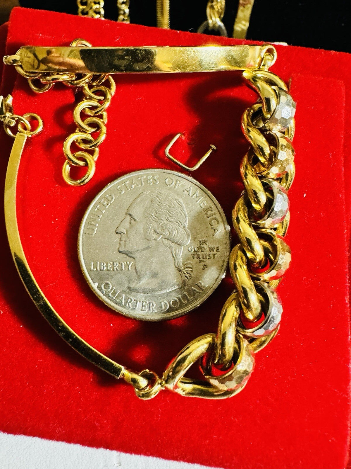 7981551