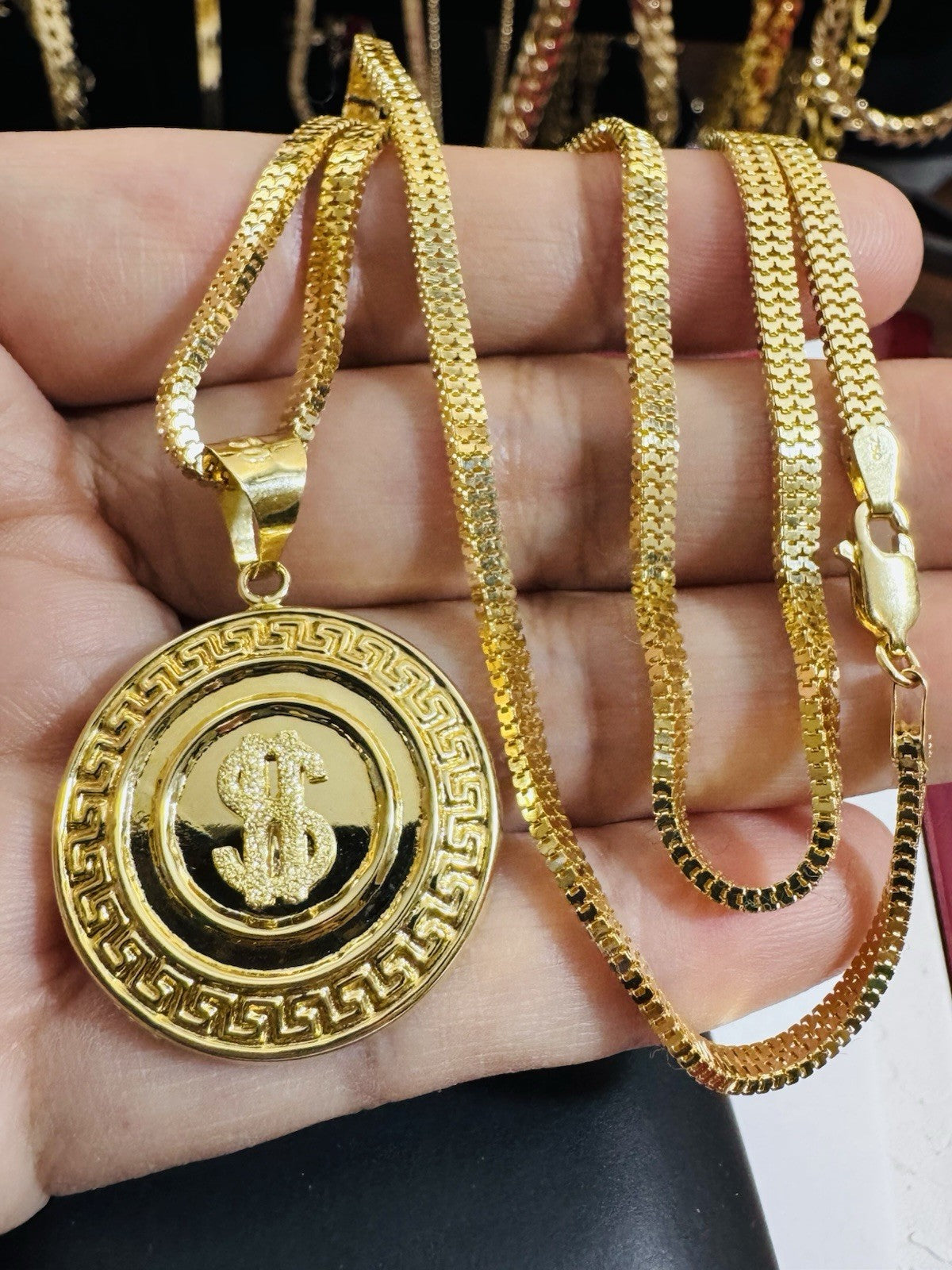 7507675