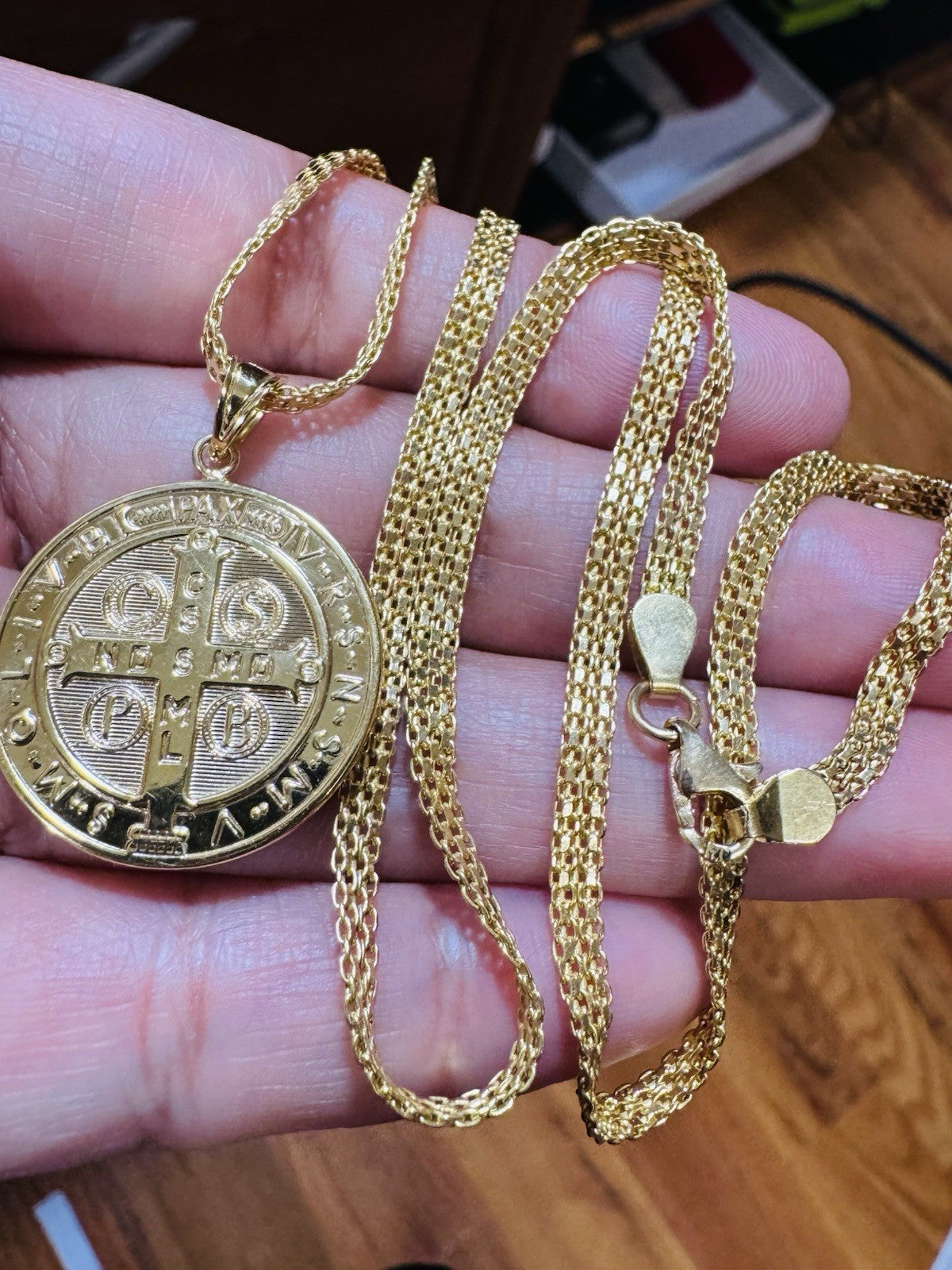 8730246