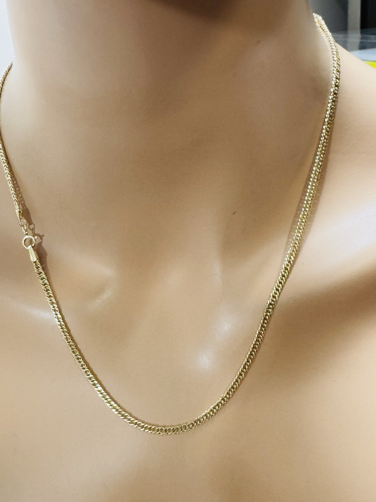 8731351