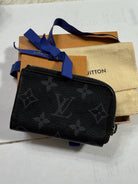 8989674