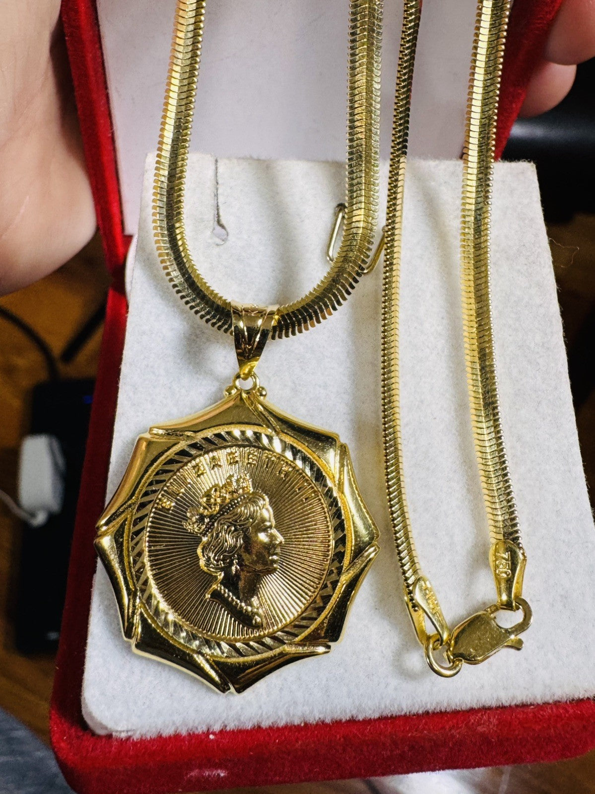 9015249