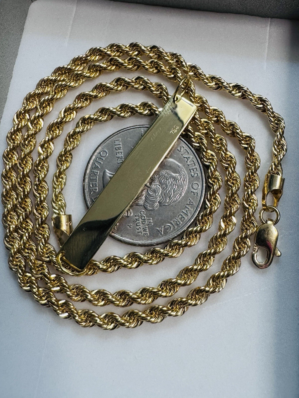 7995643