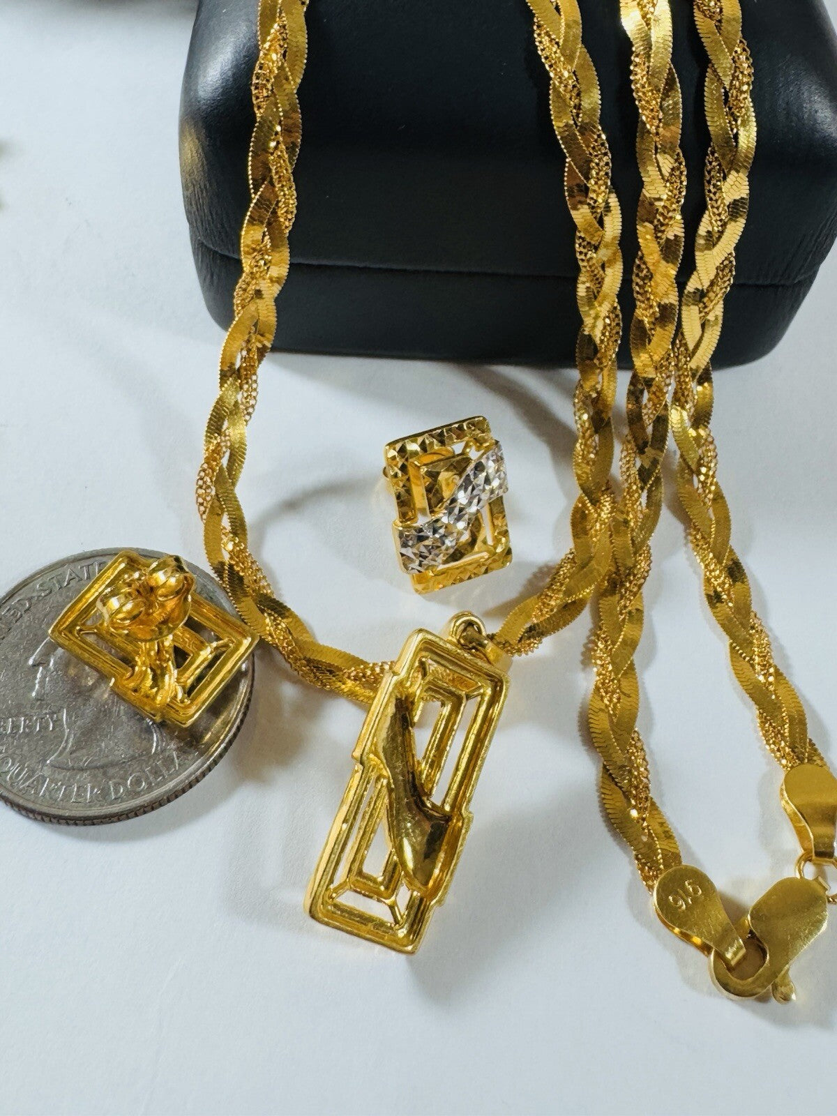 7070456