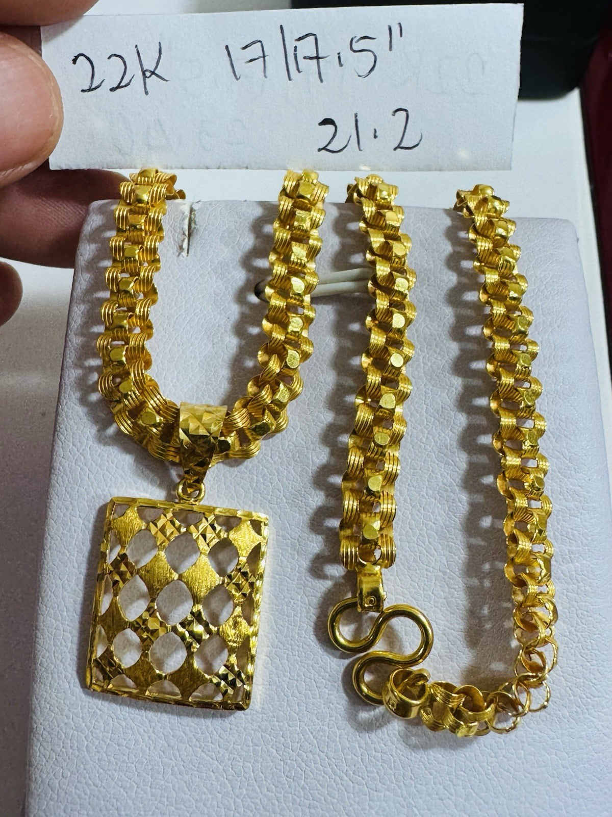 8989425