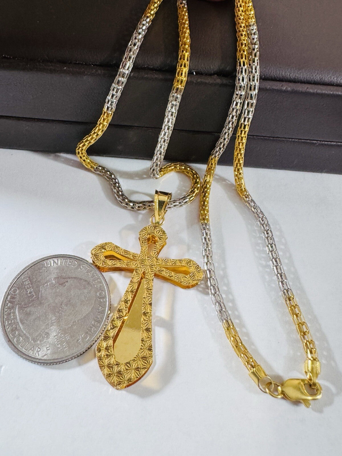 8990222