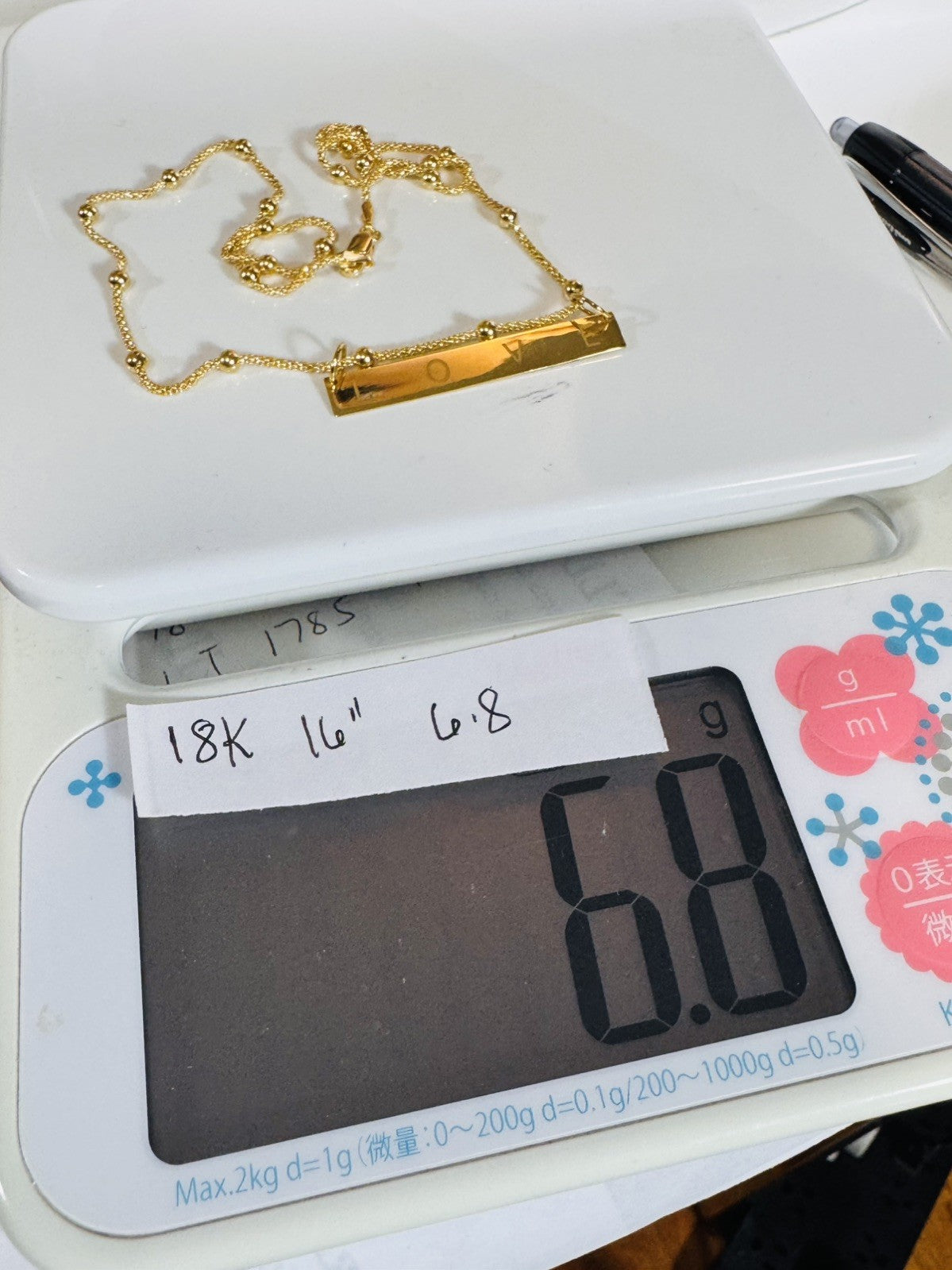 9028137