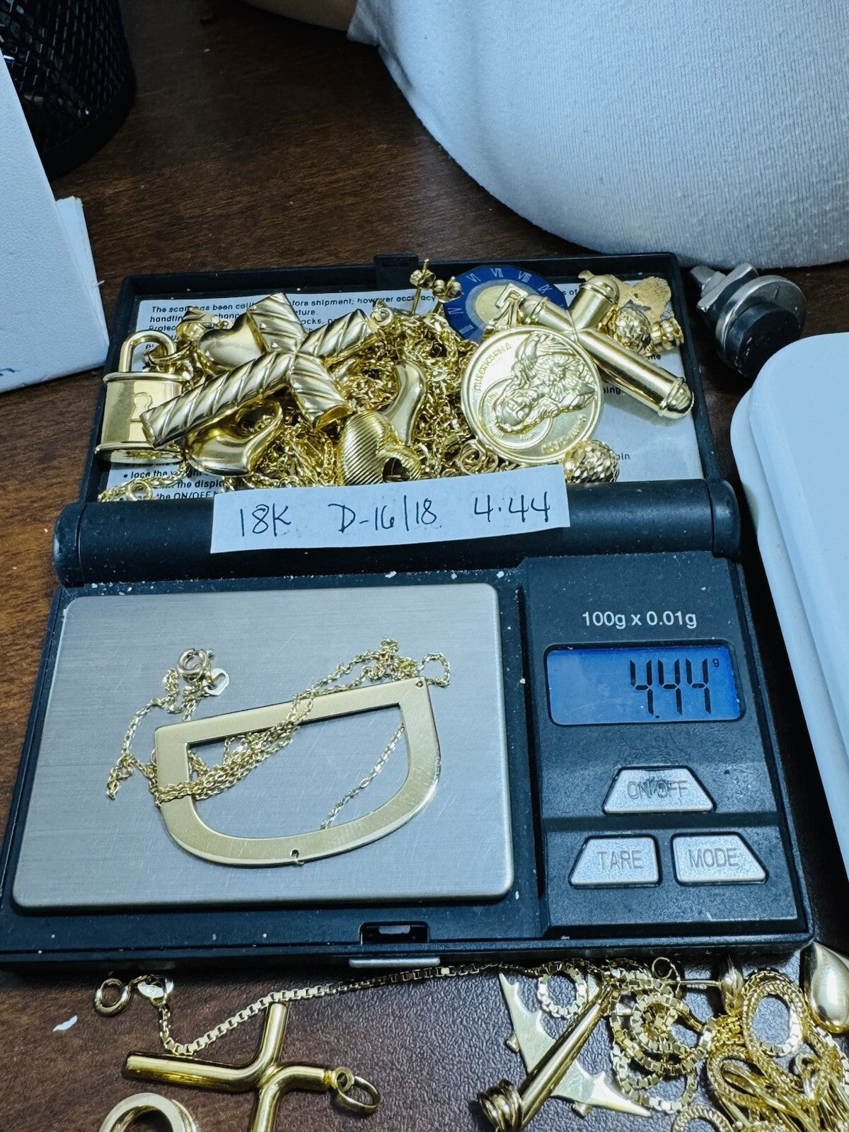 8990731
