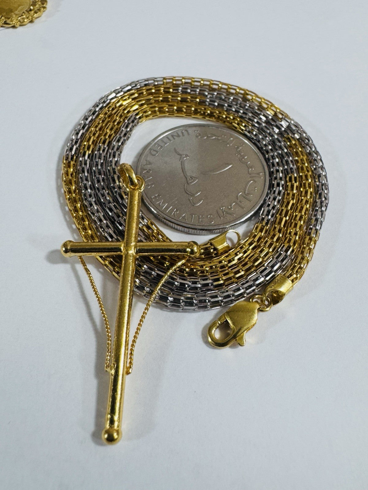 8990723