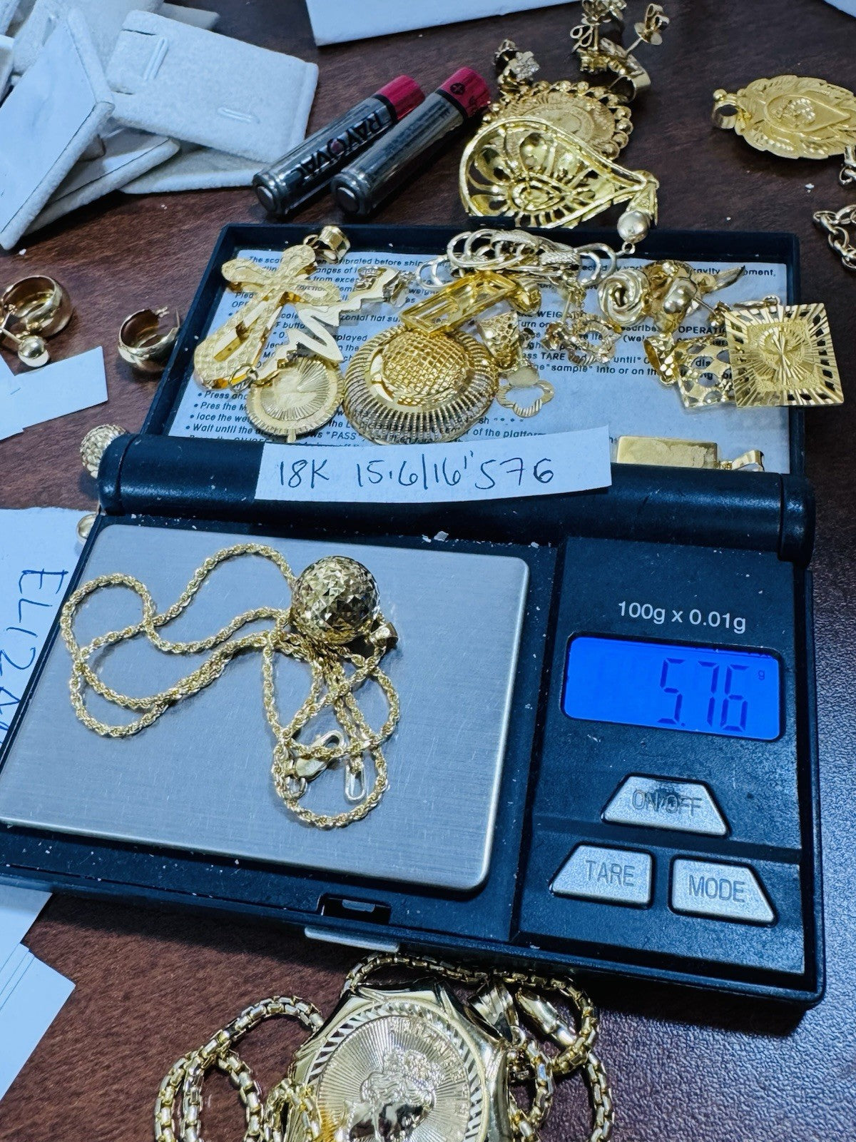 8989422