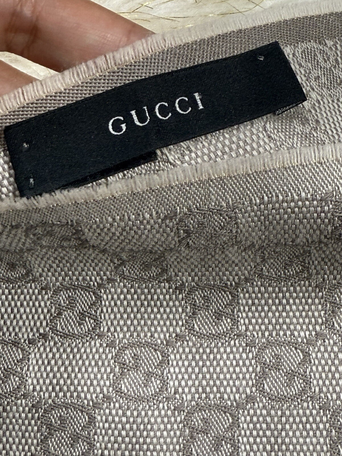 8989582