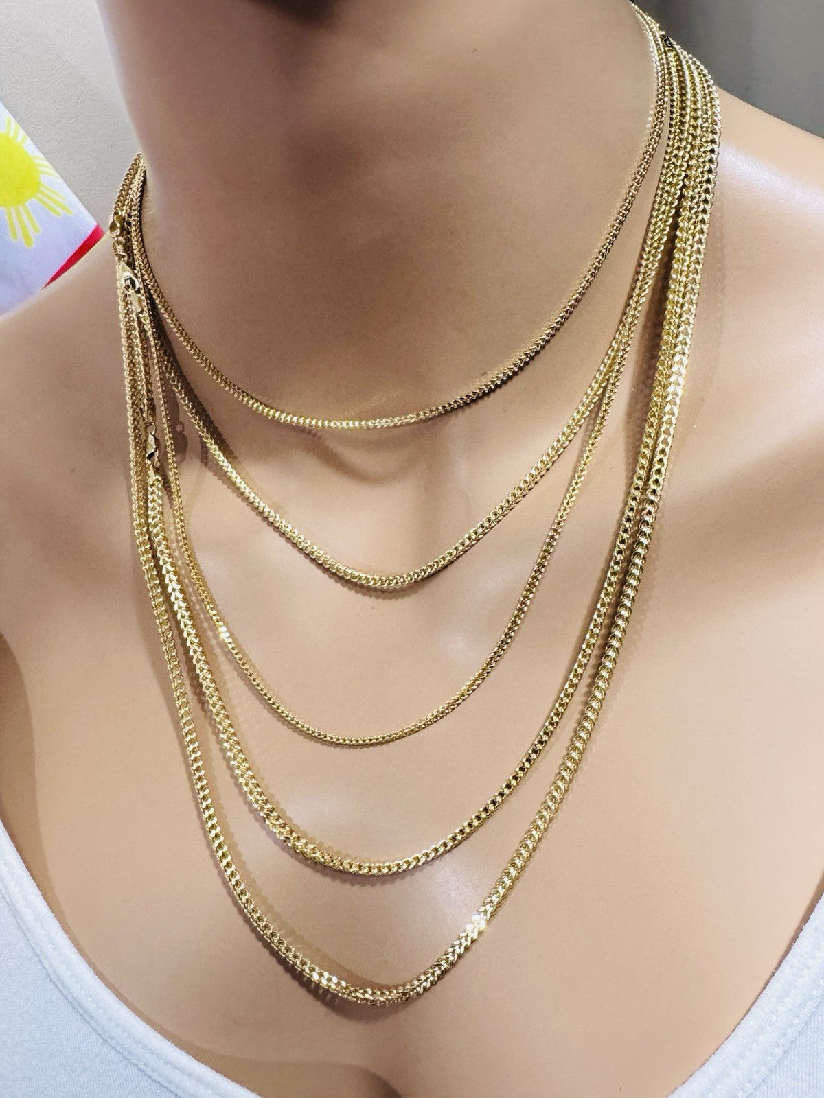 8989734