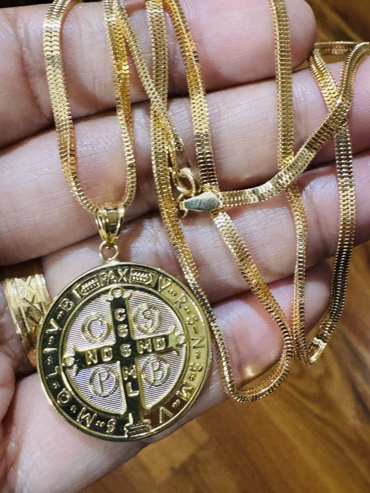 8989270