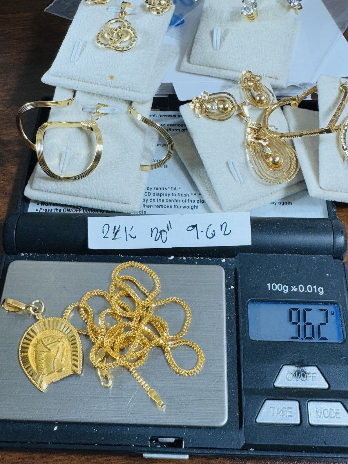 7098786