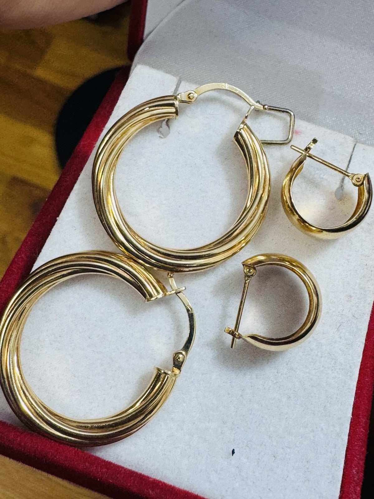 8989704