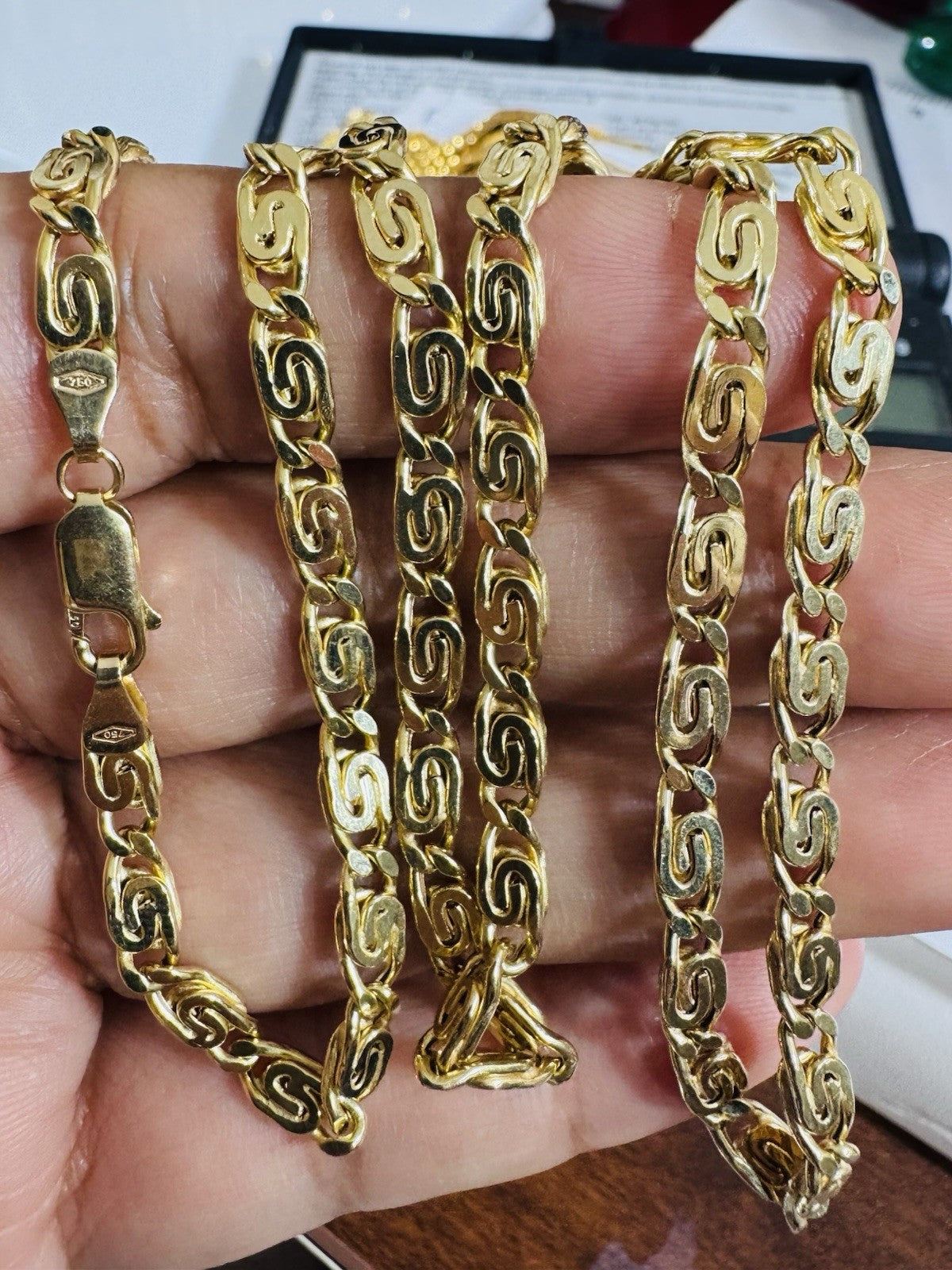 7988502