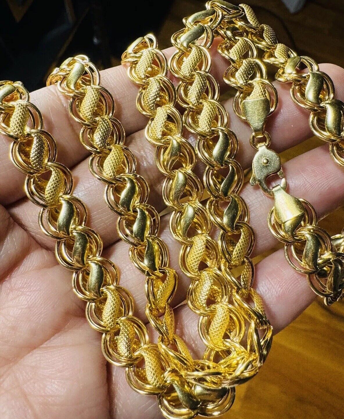 7070428