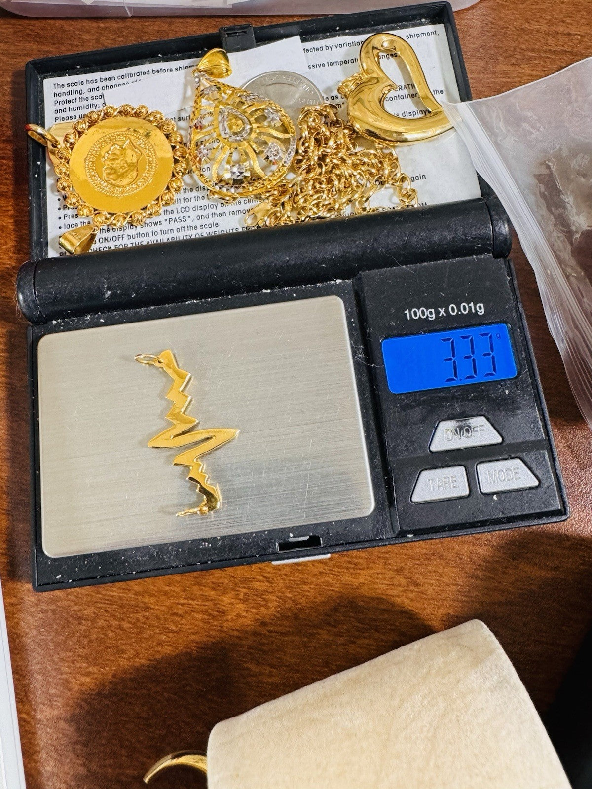 8989276
