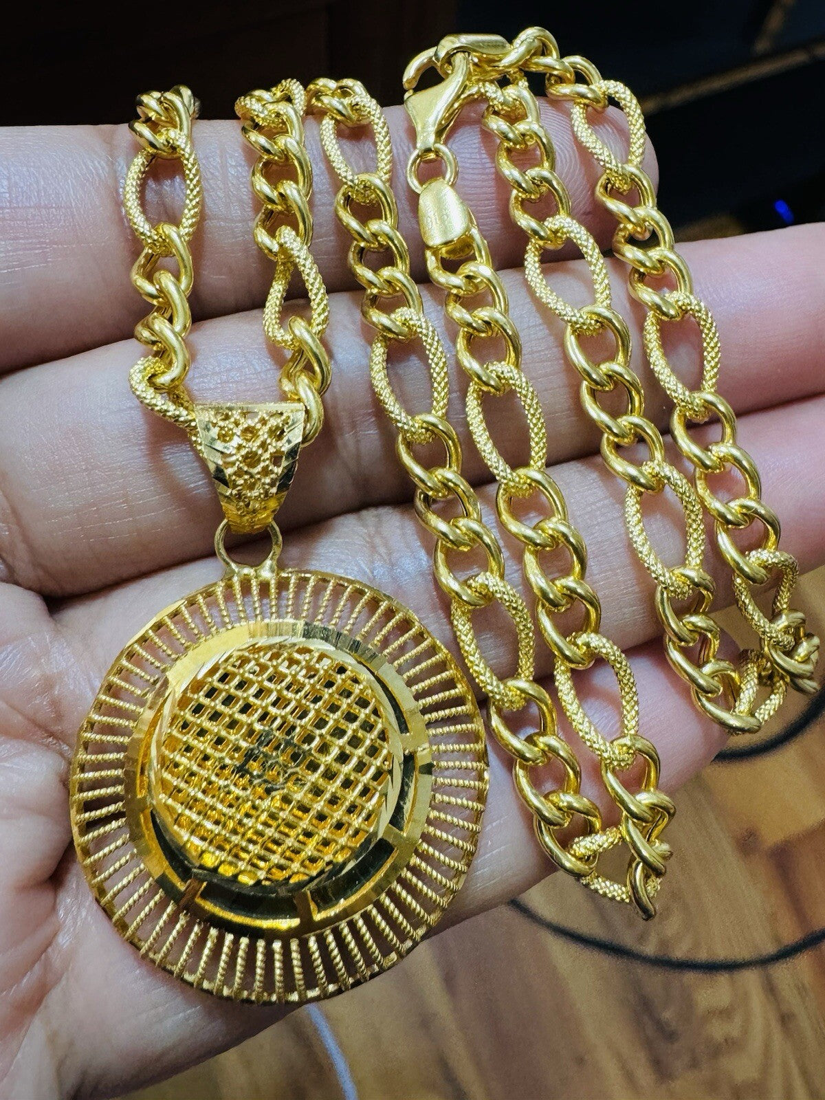 8006798
