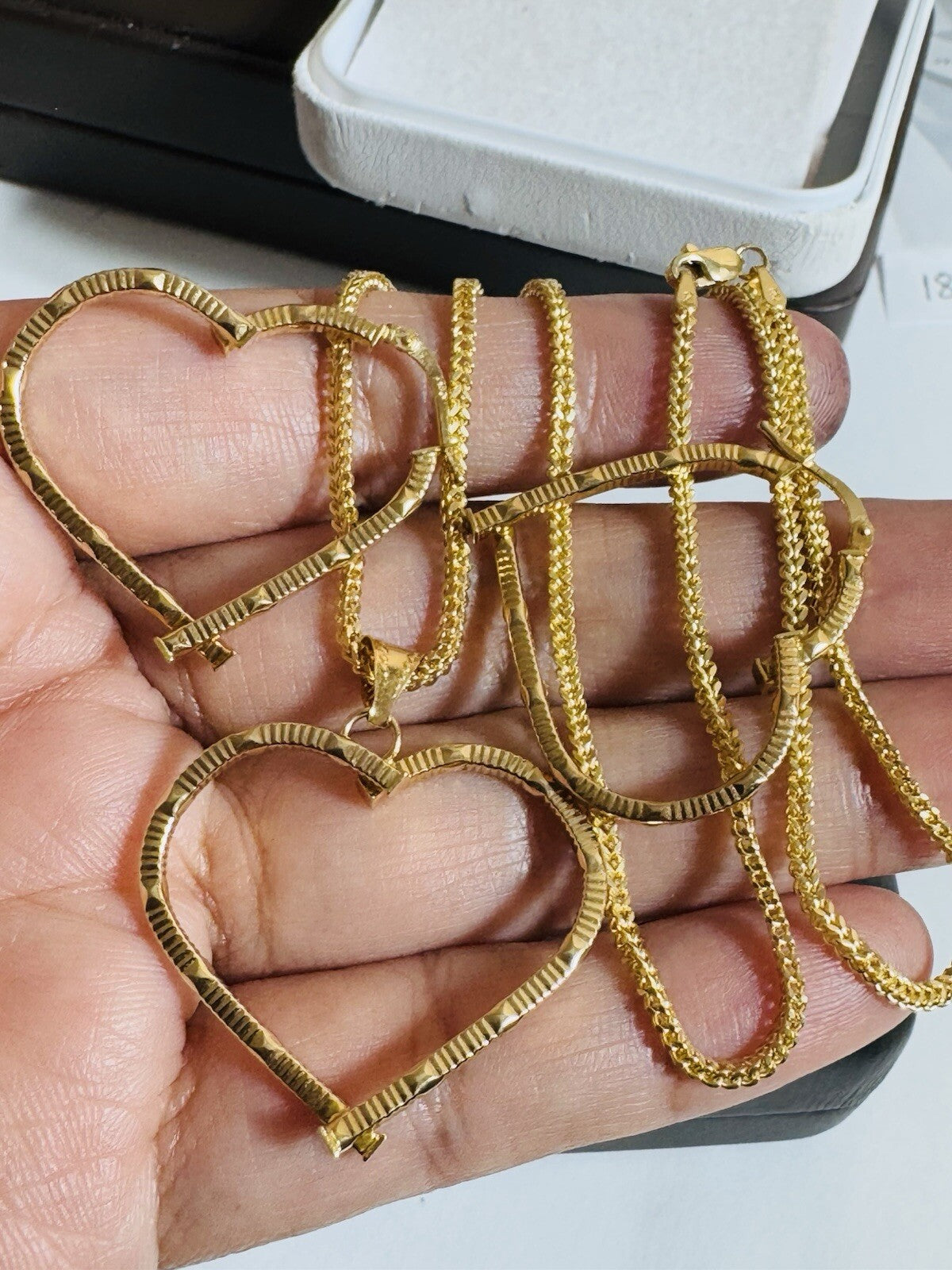 7981559