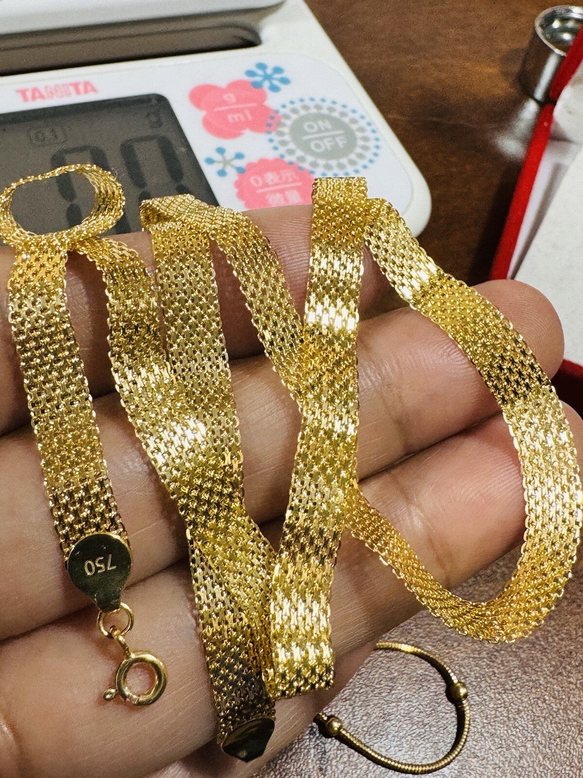 7151724