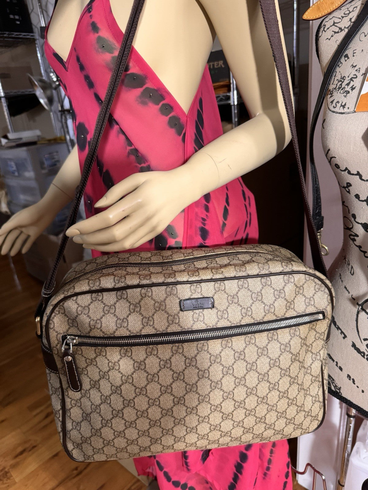 8990293