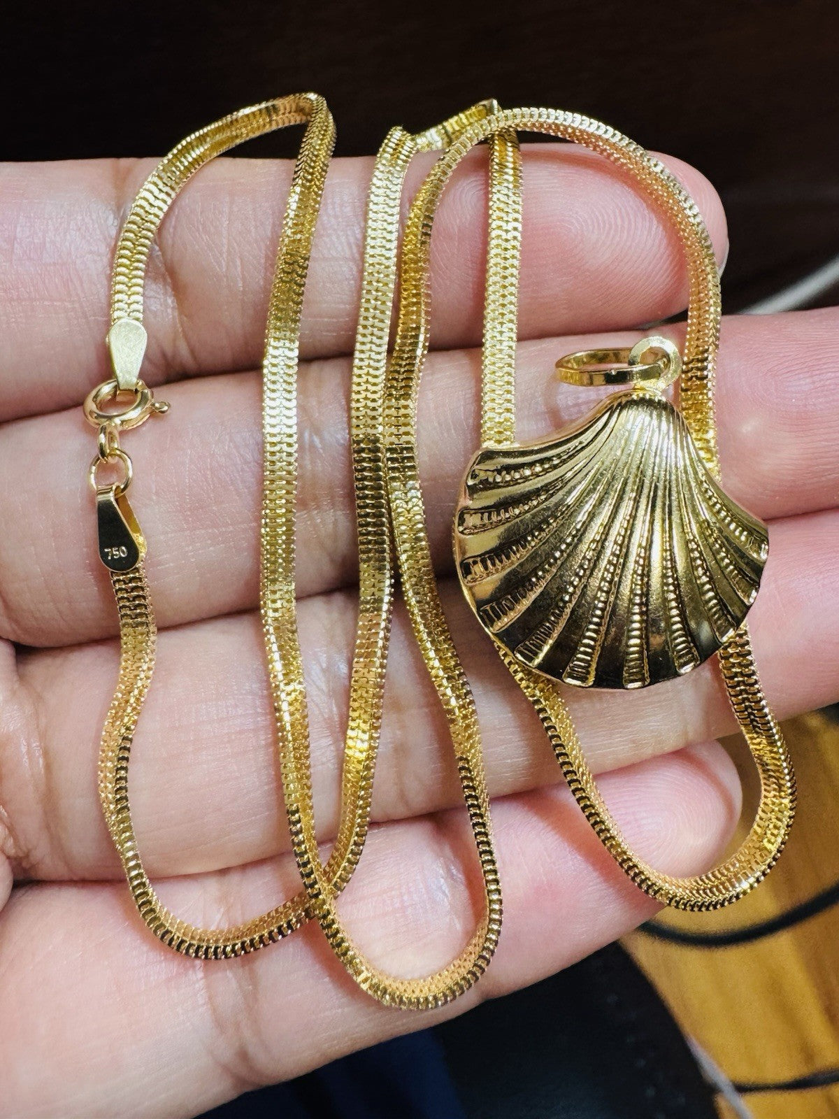 7981480