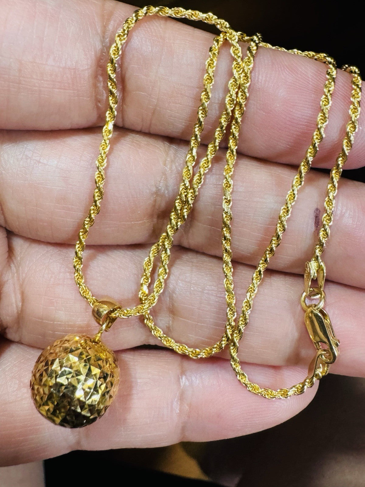 8989422