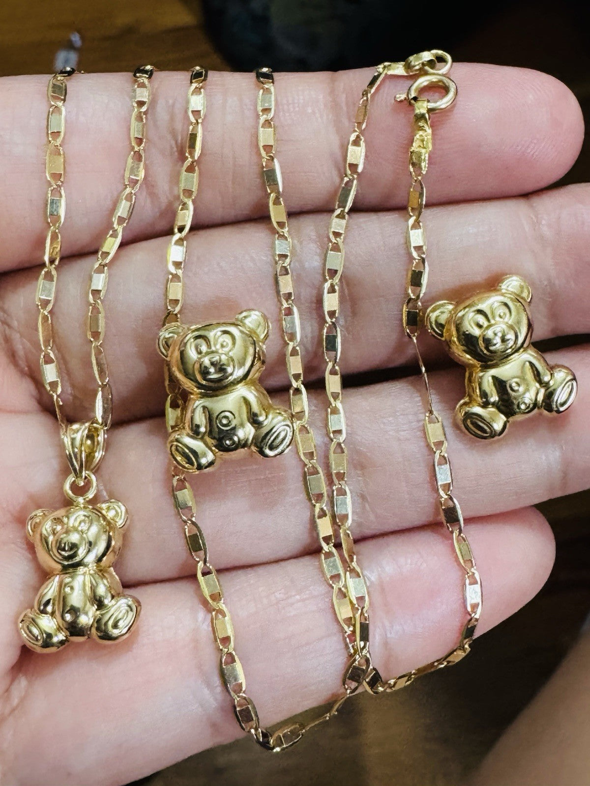8989412