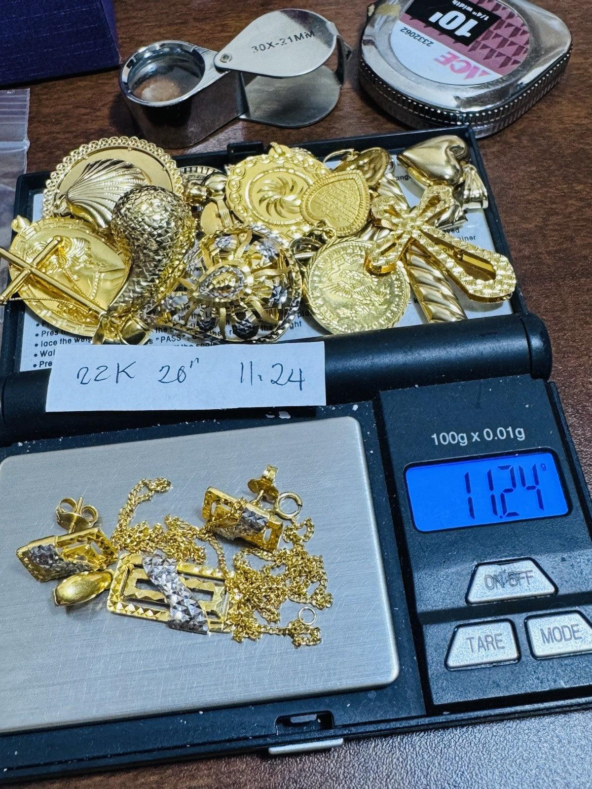 6761037