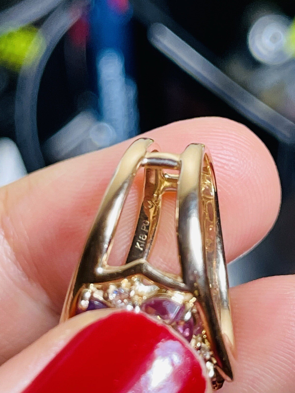 7981558