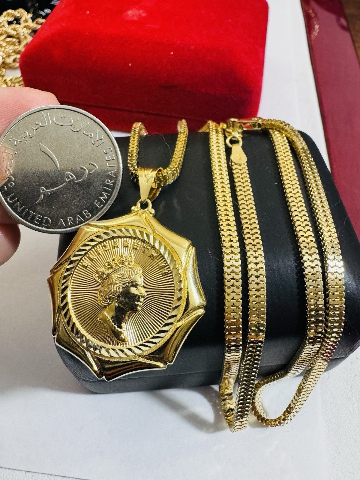 7507702