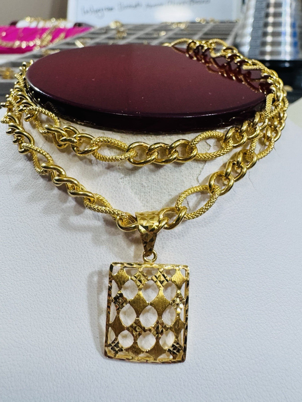 8990581