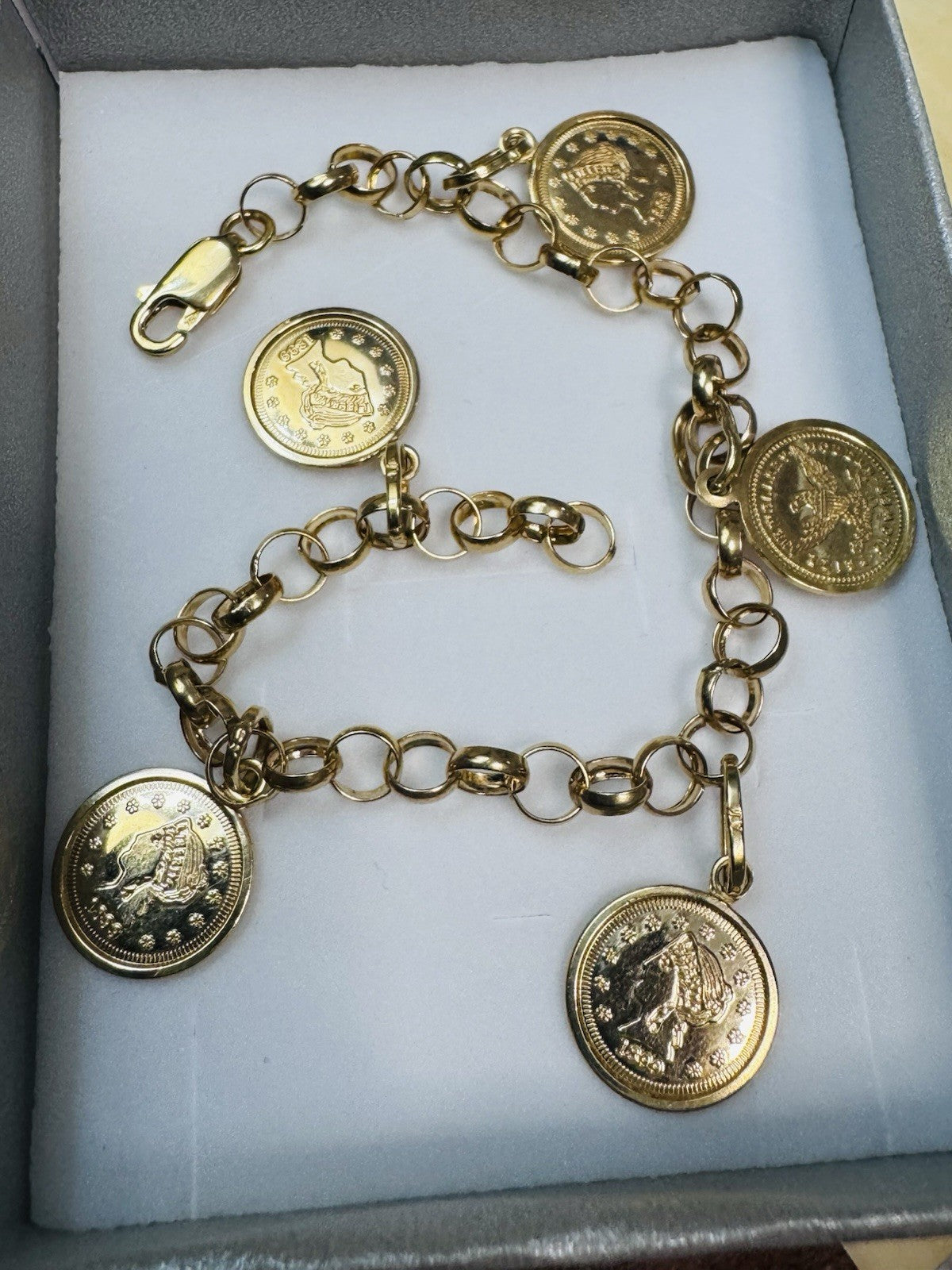 7652690