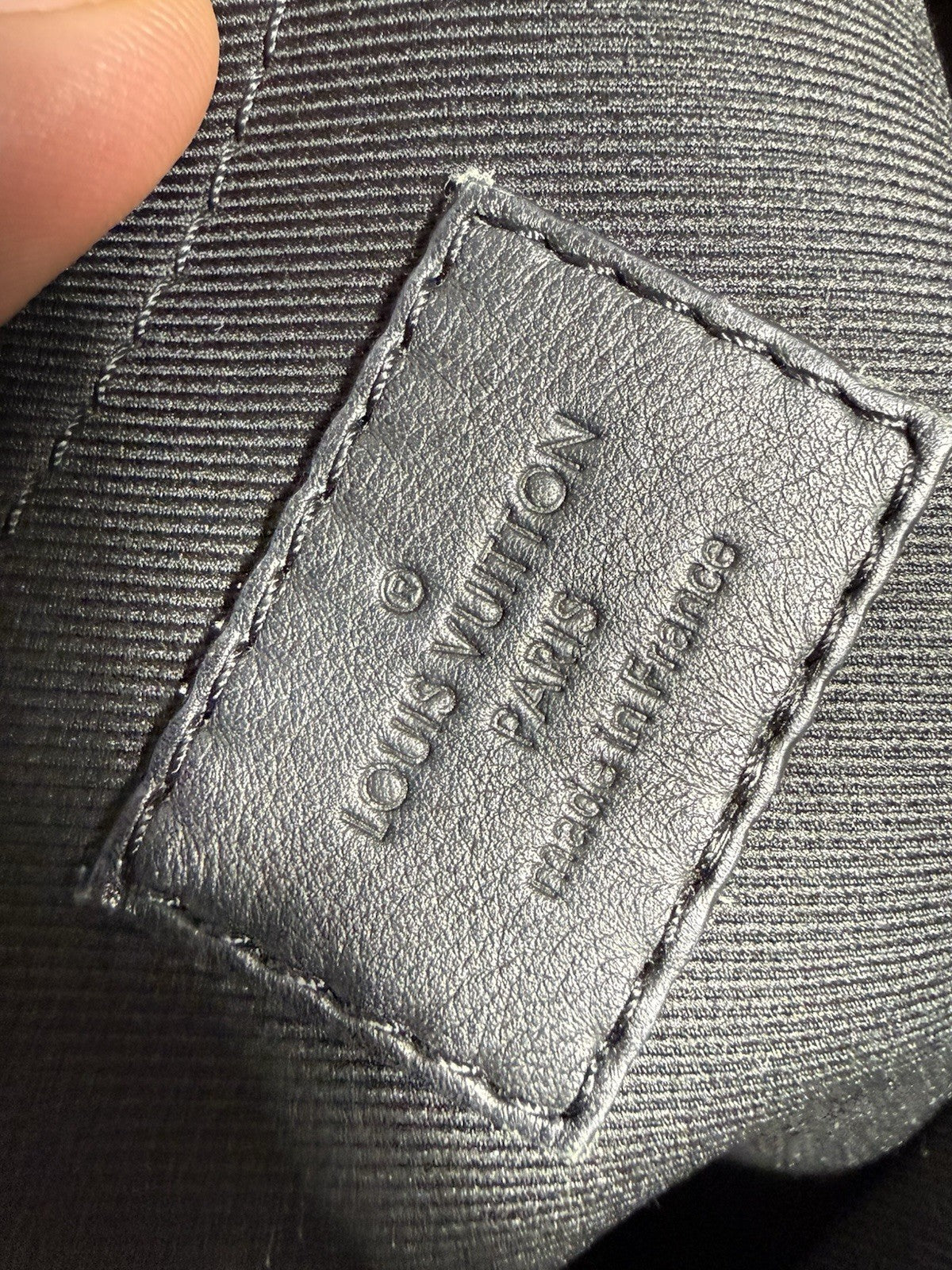 8989525