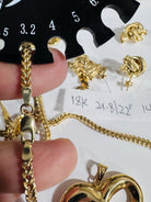 8989732