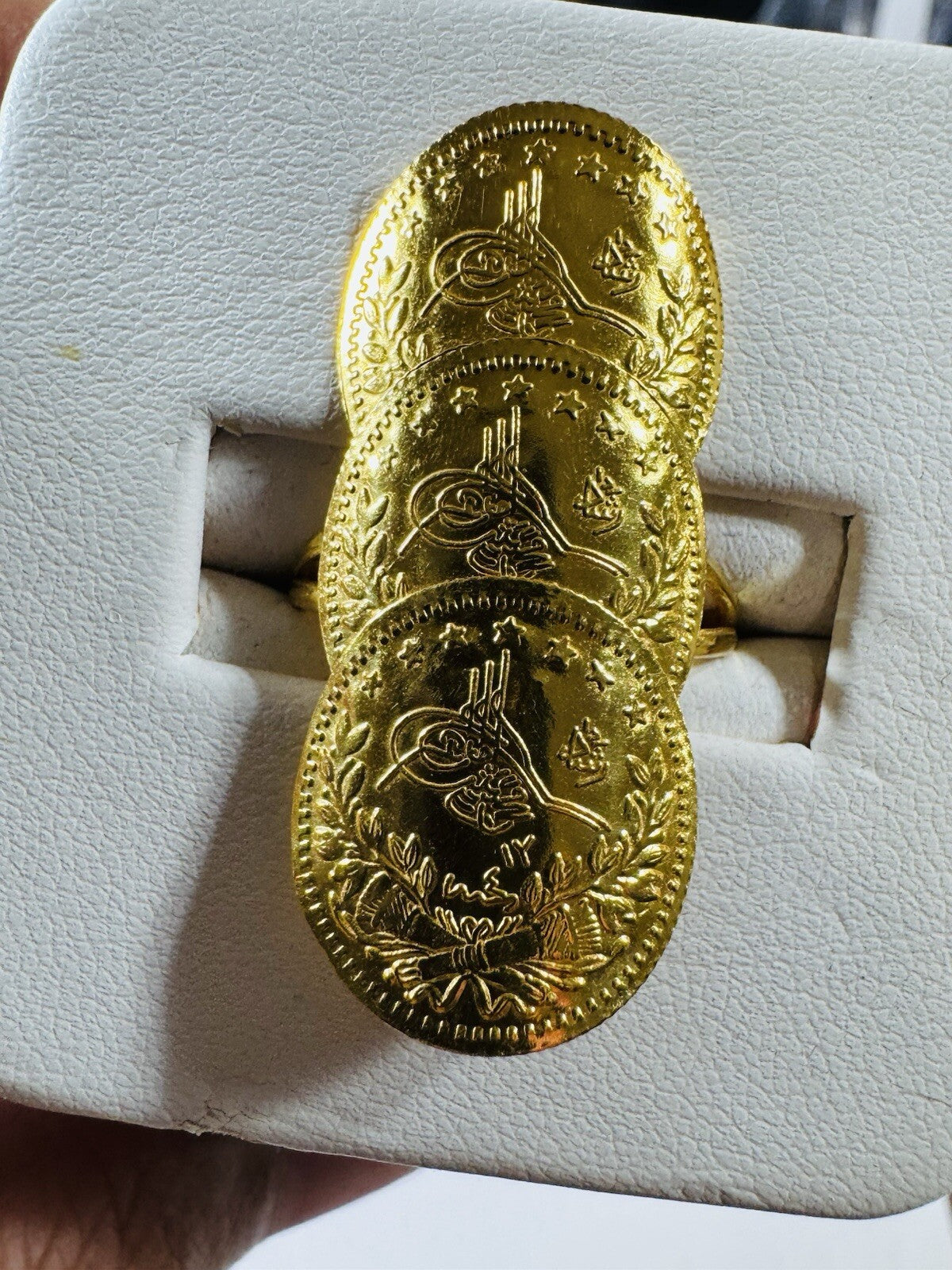7070476