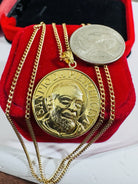 8990757