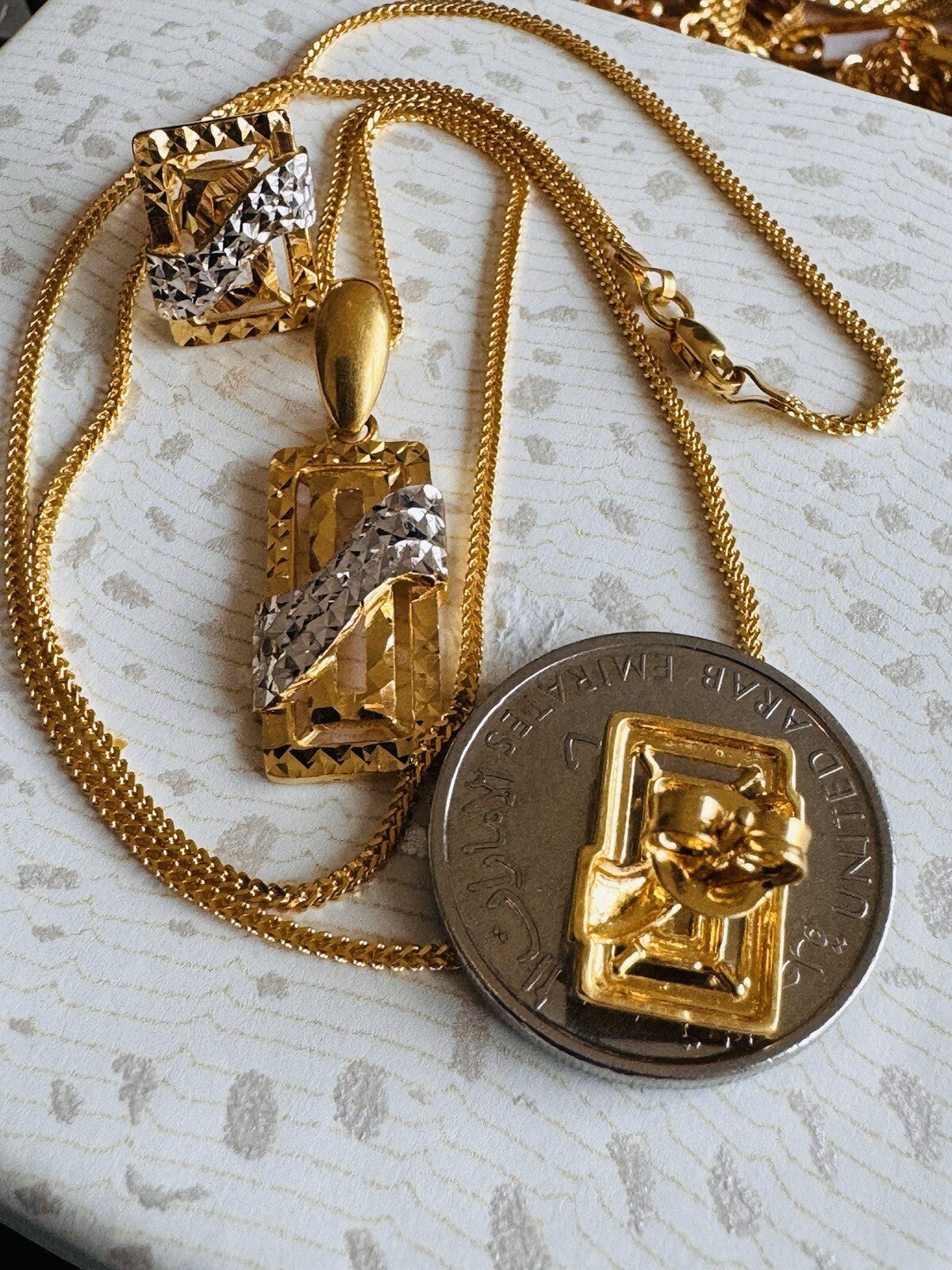 8769372